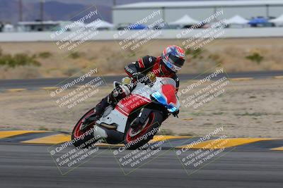 media/Jan-14-2023-SoCal Trackdays (Sat) [[497694156f]]/Turn 4 Set 2 (1030am)/